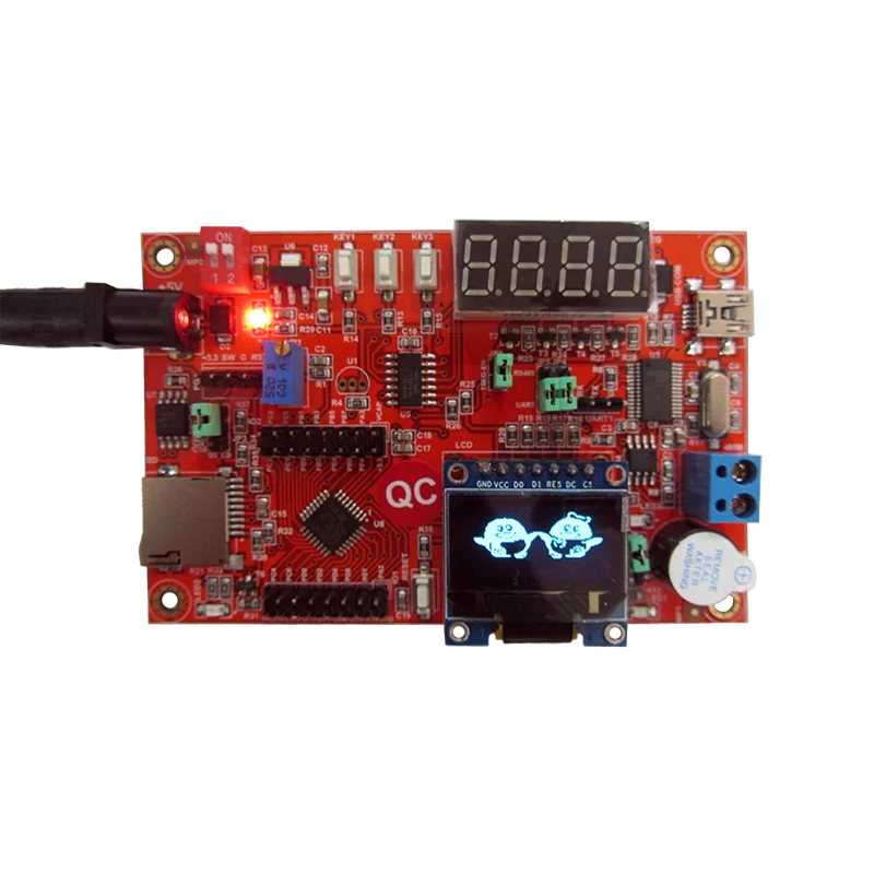 برد stm8 استفاده شده در اموزش- کویرالکترونیک